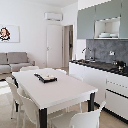 Re Lear Expo Apartment เวโรนา ภายนอก รูปภาพ