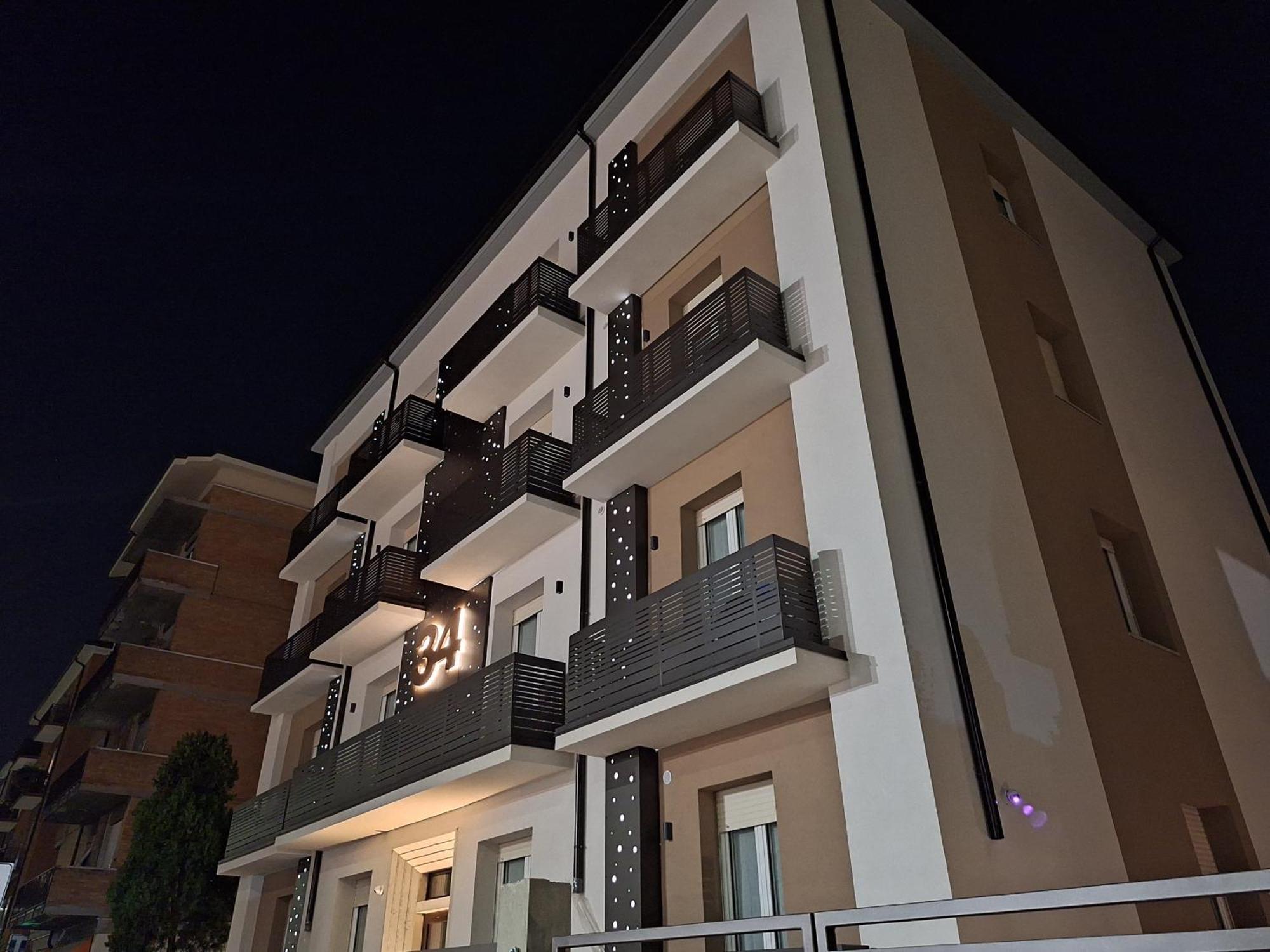 Re Lear Expo Apartment เวโรนา ภายนอก รูปภาพ