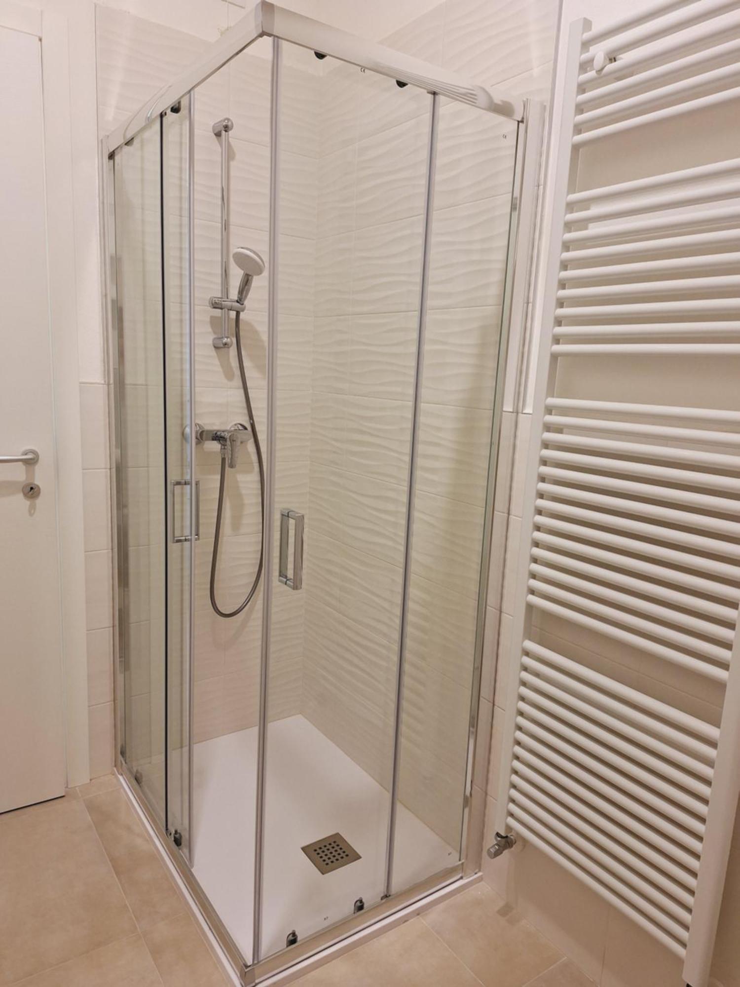 Re Lear Expo Apartment เวโรนา ภายนอก รูปภาพ